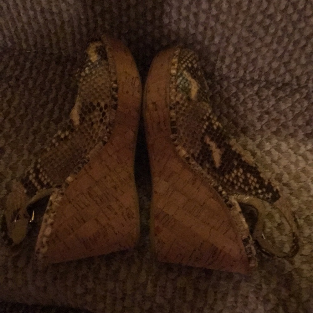 Stuart Weitzman Python Print Leather Peep Toe Sli… - image 7